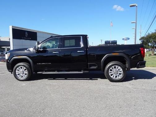 2022 GMC Sierra 1500 DENALI