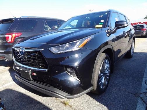 2024 Toyota Highlander PLATINUM