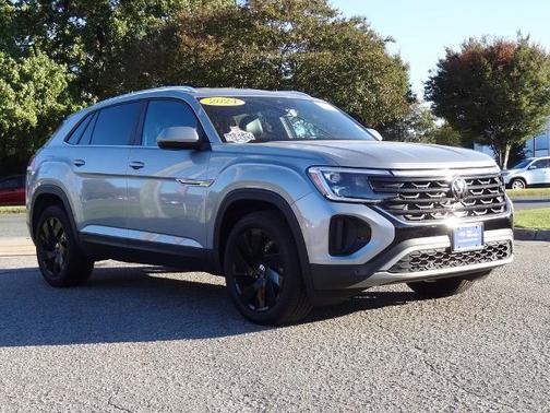 2024 Volkswagen Atlas Cross Sport 2.0T SE W/ TECHNOLOGY