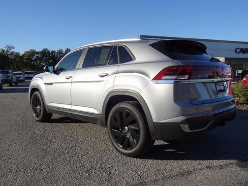 2024 Volkswagen Atlas Cross Sport 2.0T SE W/ TECHNOLOGY