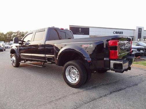 2023 Ford F-450 LARIAT DRW