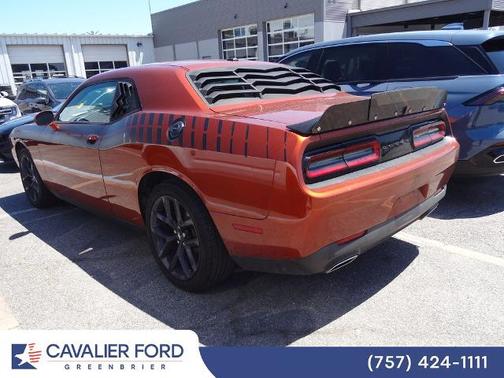 Sinamon Stick 2020 Dodge Challenger SXT