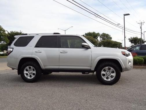 2020 Toyota 4Runner SR5