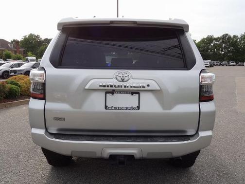 2020 Toyota 4Runner SR5