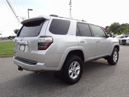 2020 Toyota 4Runner SR5