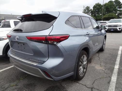 2020 Toyota Highlander PLATINUM