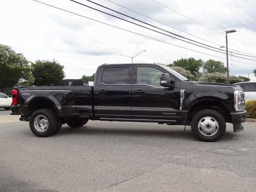2024 Ford F-350 KING RANCH