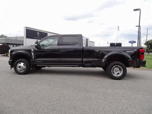2024 Ford F-350 KING RANCH