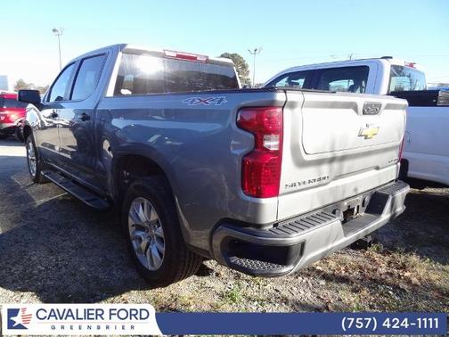 2023 Chevrolet Silverado 1500 CUSTOM