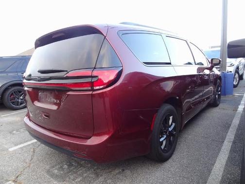 2021 Chrysler Pacifica TOURING