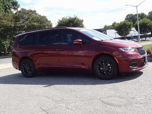 2021 Chrysler Pacifica TOURING