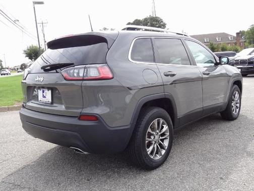 2020 Jeep Cherokee LATITUDE PLUS