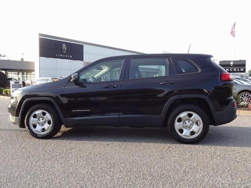 2017 Jeep Cherokee SPORT