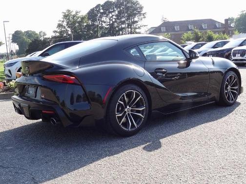 2022 Toyota Supra 2.0