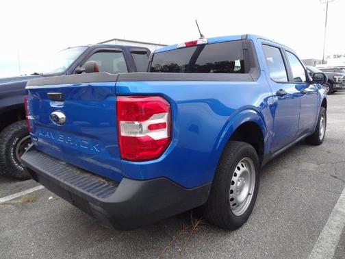 2022 Ford Maverick XL