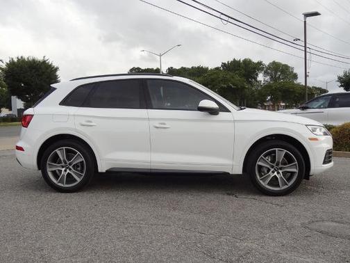2019 Audi Q5 2.0T QUATTRO PREMIUM PLUS