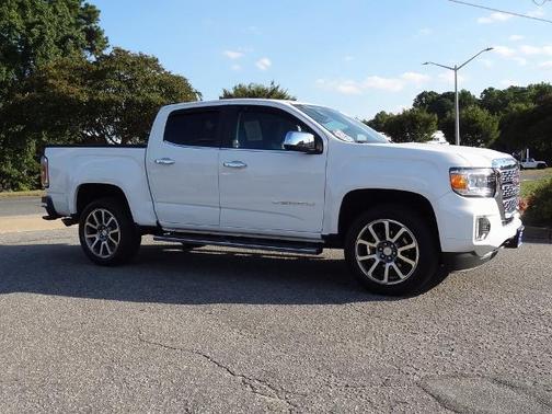 2022 GMC Canyon DENALI