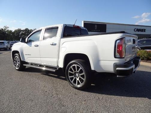 2022 GMC Canyon DENALI