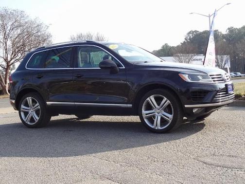 2017 Volkswagen Touareg V6 EXECUTIVE
