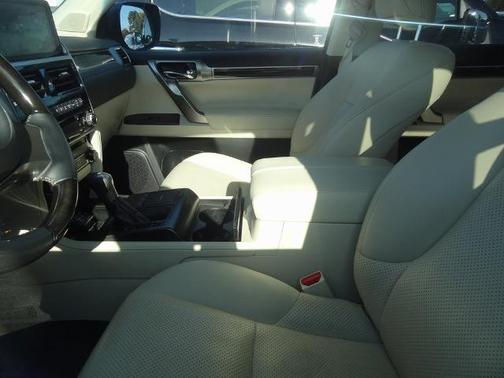 2023 Lexus GX 460 LUXURY