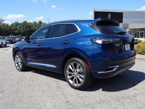 2022 Buick Envision AVENIR