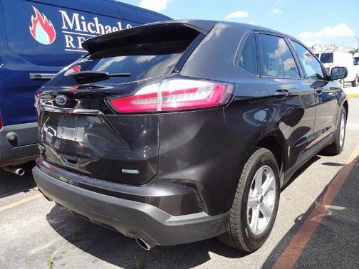 2020 Ford Edge SE