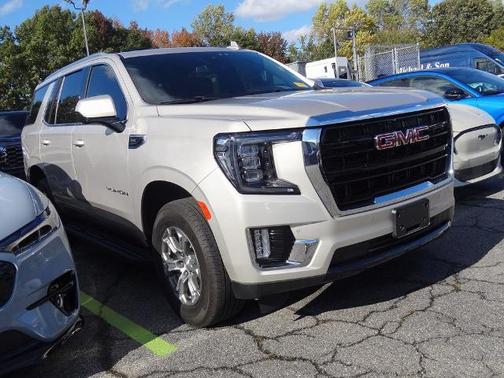 2023 GMC Yukon SLE