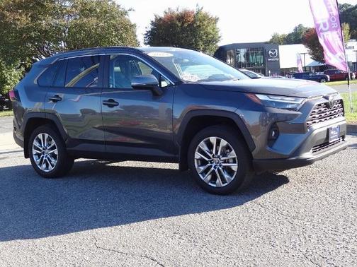 2024 Toyota RAV4 XLE PREMIUM