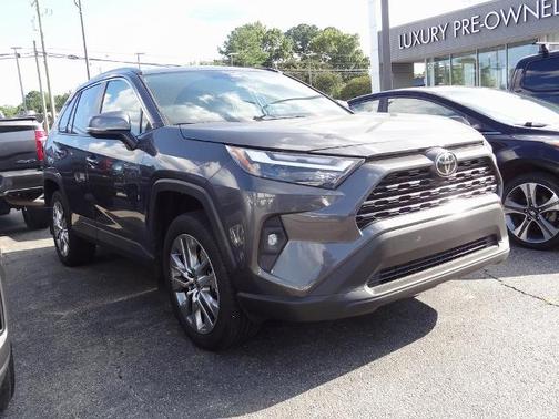 2024 Toyota RAV4 XLE PREMIUM
