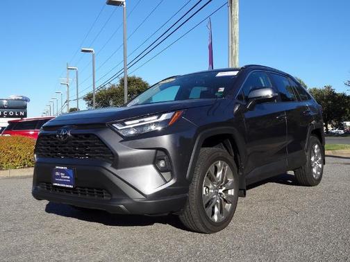 2024 Toyota RAV4 XLE PREMIUM