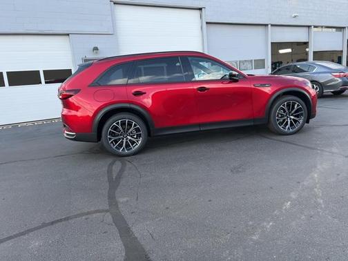 2025 Mazda CX-70 PHEV Premium Plus Package