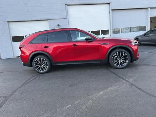 2025 Mazda CX-70 PHEV Premium Plus Package