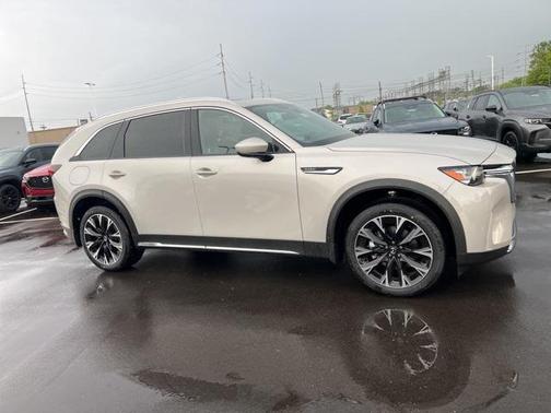 2025 Mazda CX-90 PHEV Premium Plus