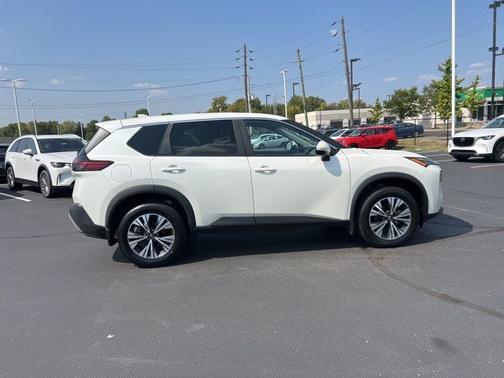 Pearl White 2023 Nissan Rogue SV
