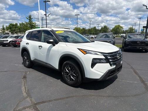 Glacier White 2024 Nissan Rogue S