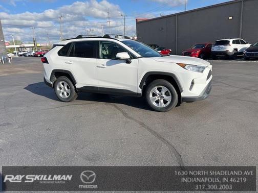 2021 Toyota RAV4 XLE