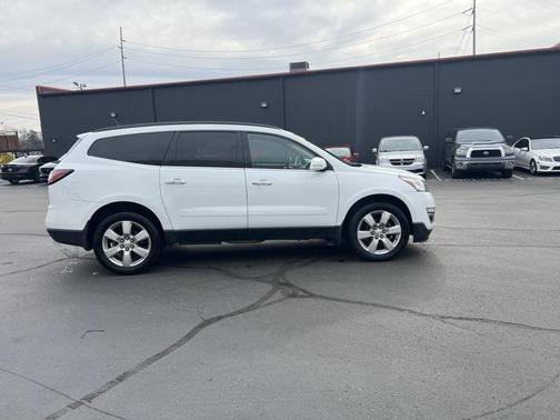 2017 Chevrolet Traverse 1LT