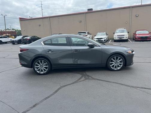 2025 Mazda Mazda3 FWD w/Preferred Package