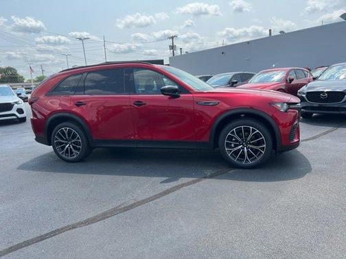 2025 Mazda CX-70 PHEV Premium Package