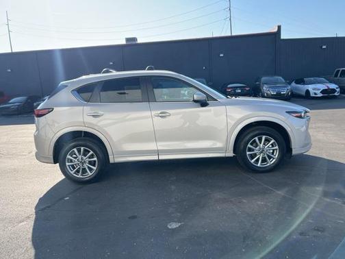 2025 Mazda CX-5 2.5 S Preferred Package