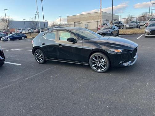 2025 Mazda Mazda3 FWD w/Preferred Package