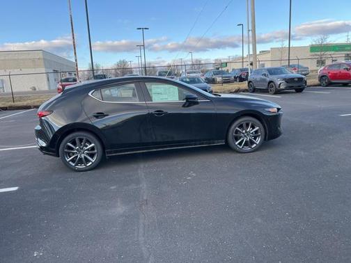 2025 Mazda Mazda3 FWD w/Preferred Package