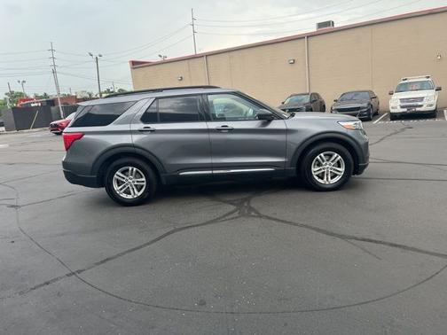 Carbonized Gray Metallic 2023 Ford Explorer XLT