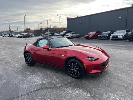 2025 Mazda MX-5 Miata Grand Touring