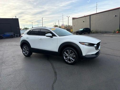 Snowflake White Pearl 2021 Mazda CX-30 Premium