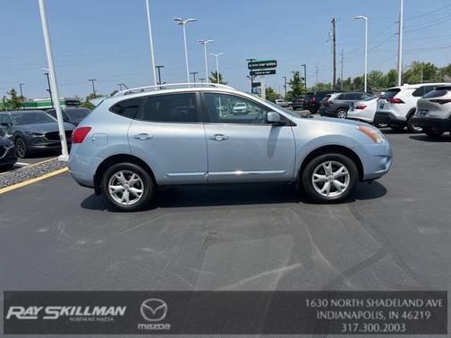 2011 Nissan Rogue SV