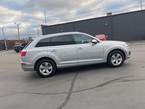 2018 Audi Q7 2.0T Premium Plus