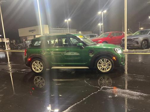2022 MINI Countryman Cooper