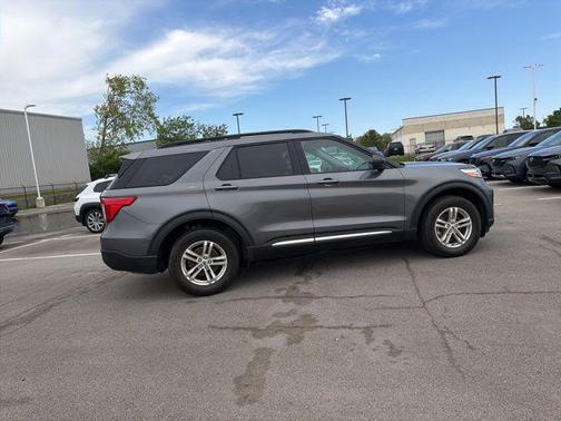 Carbonized Gray Metallic 2021 Ford Explorer XLT