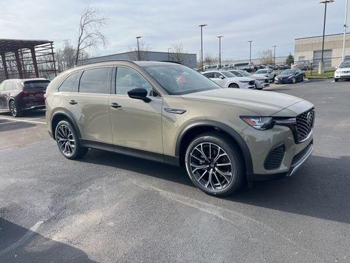 2025 Mazda CX-70 PHEV Premium Package